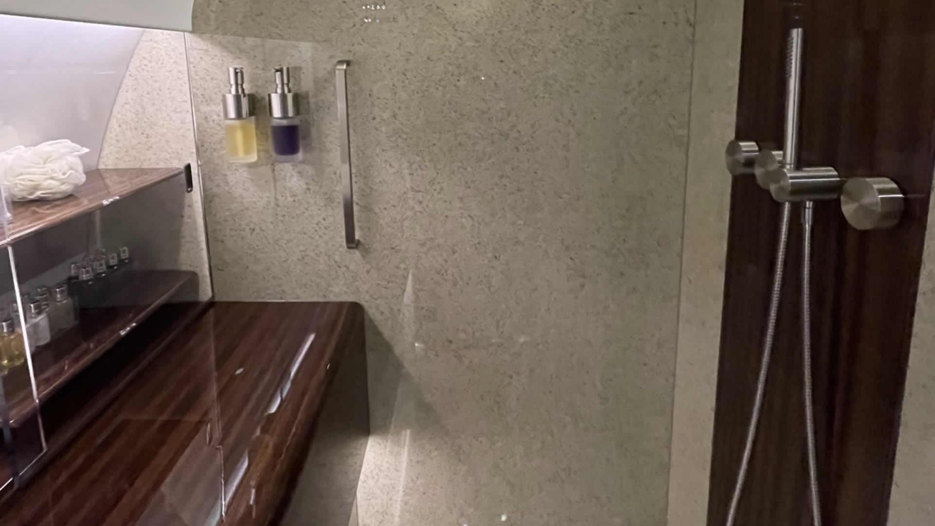 Embraer Lineage 1000E